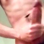 Teen Boy Gets Horny After Seeing Jakipz Pic and Reveals Big Cock