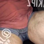 JAKIPZ PRECUMS ALL OVER HIS SHIRT