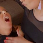Sperma-Swap spermahungrige Teenager tauschen gerne Cumshot aus