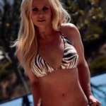 Britney Spears Slutty Bikini Selfies for Instagram of the Day